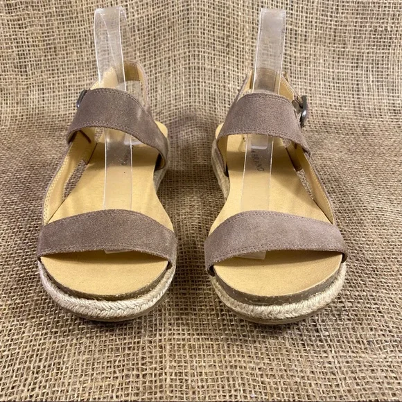 Lucky Brand Sandals Gadine Espadrille  Suede Tan Buckle Flats Women'sSize 9M - Picture 5 of 11